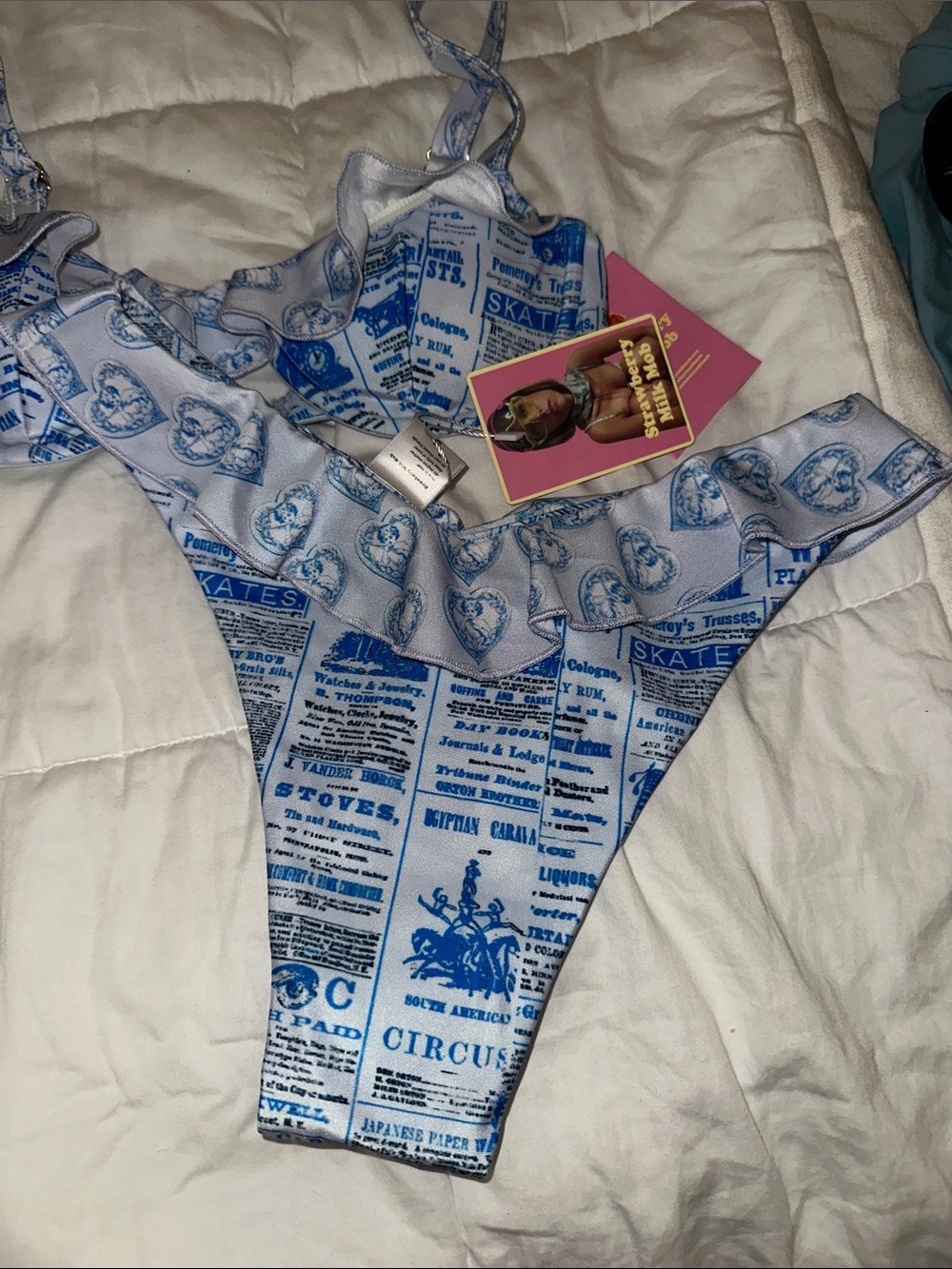 NWT Strawberry Milk Mob Miss Dolly Bikini set Small - Picture 3 of 8